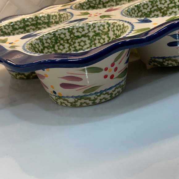 Temp-Tations by Tara Old World Green Muffin with Gorgeous Cobalt Blue Border - Picture 6 of 13